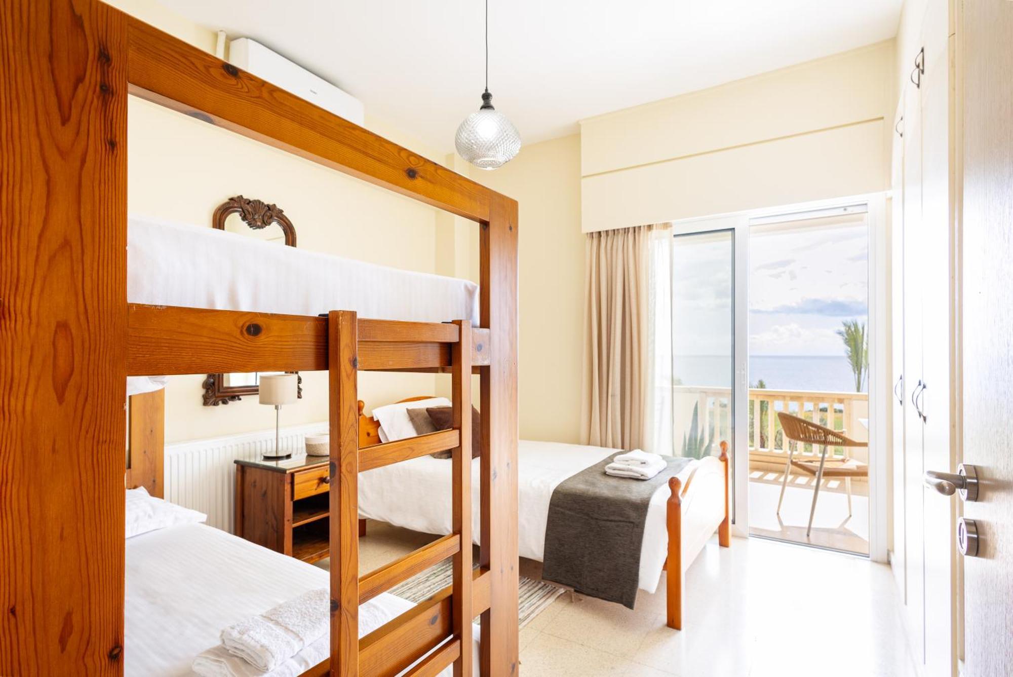 Villa Chrysta Agios Theodoros Esterno foto